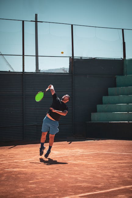 Giocatore spacca la racchetta e perde il controllo durante il Challenger di Francavilla